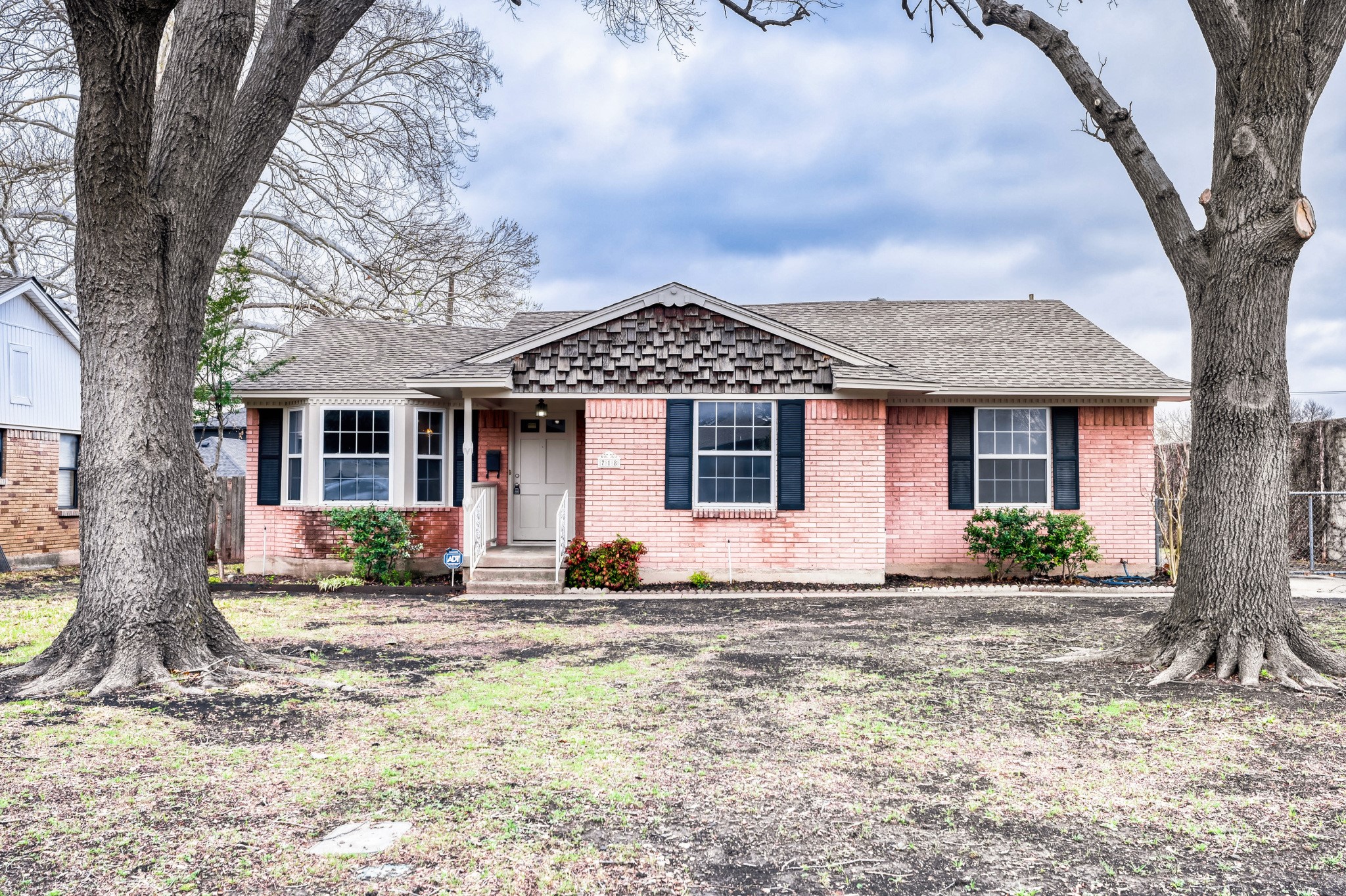 718 Devonshire Drive Richardson TX 75080