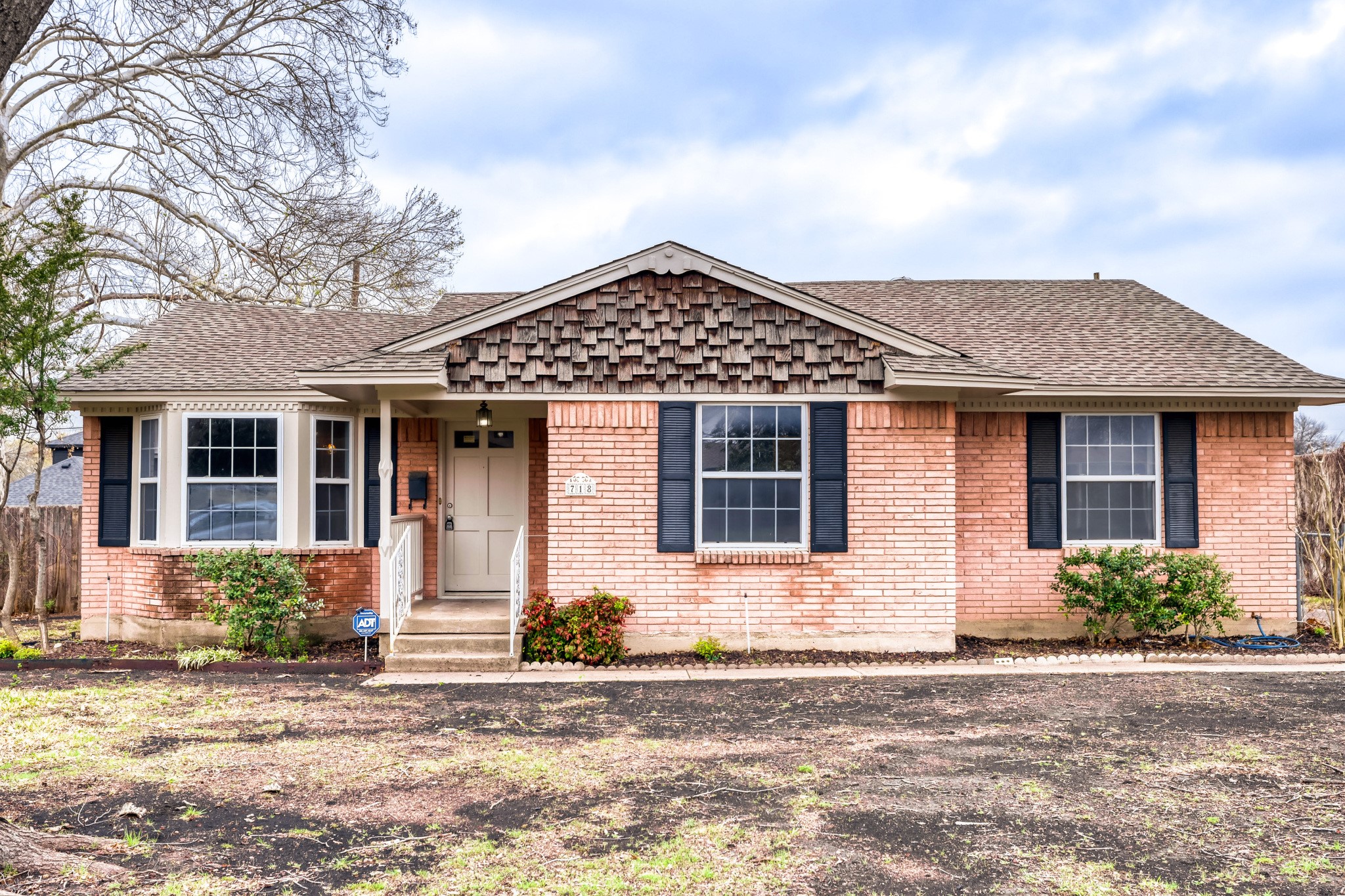 718 Devonshire Drive Richardson TX 75080