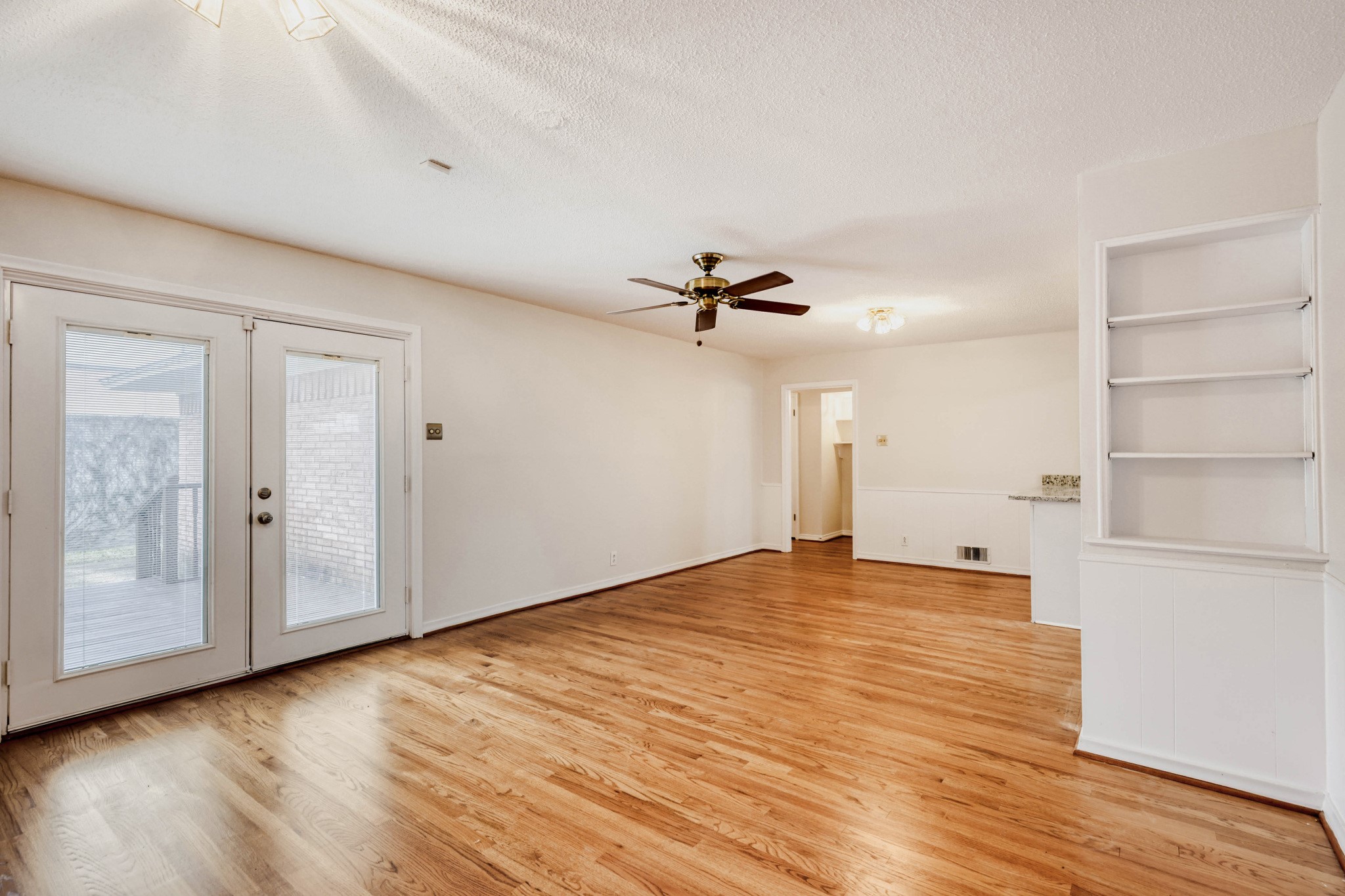 718 Devonshire Drive Richardson TX 75080