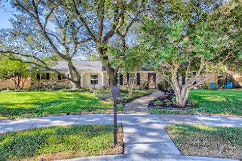 2328 Monticello Circle Plano TX 75075