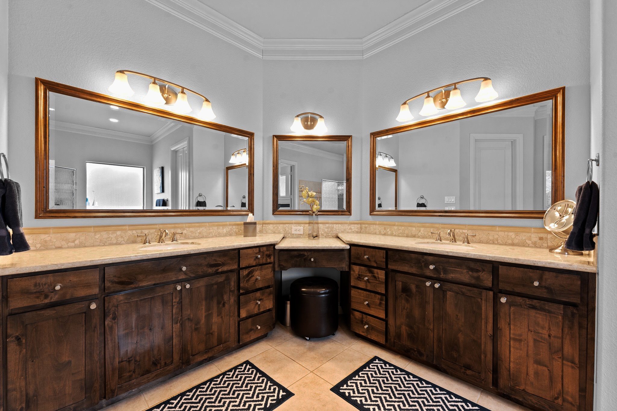 608 Elm Hill Boulevard Burleson TX 76028