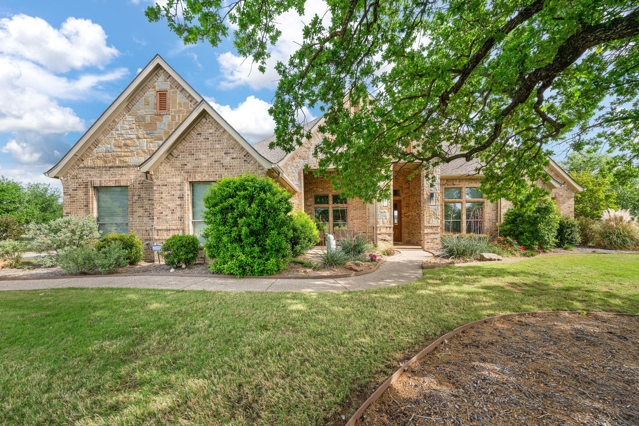 608 Elm Hill Boulevard Burleson TX 76028