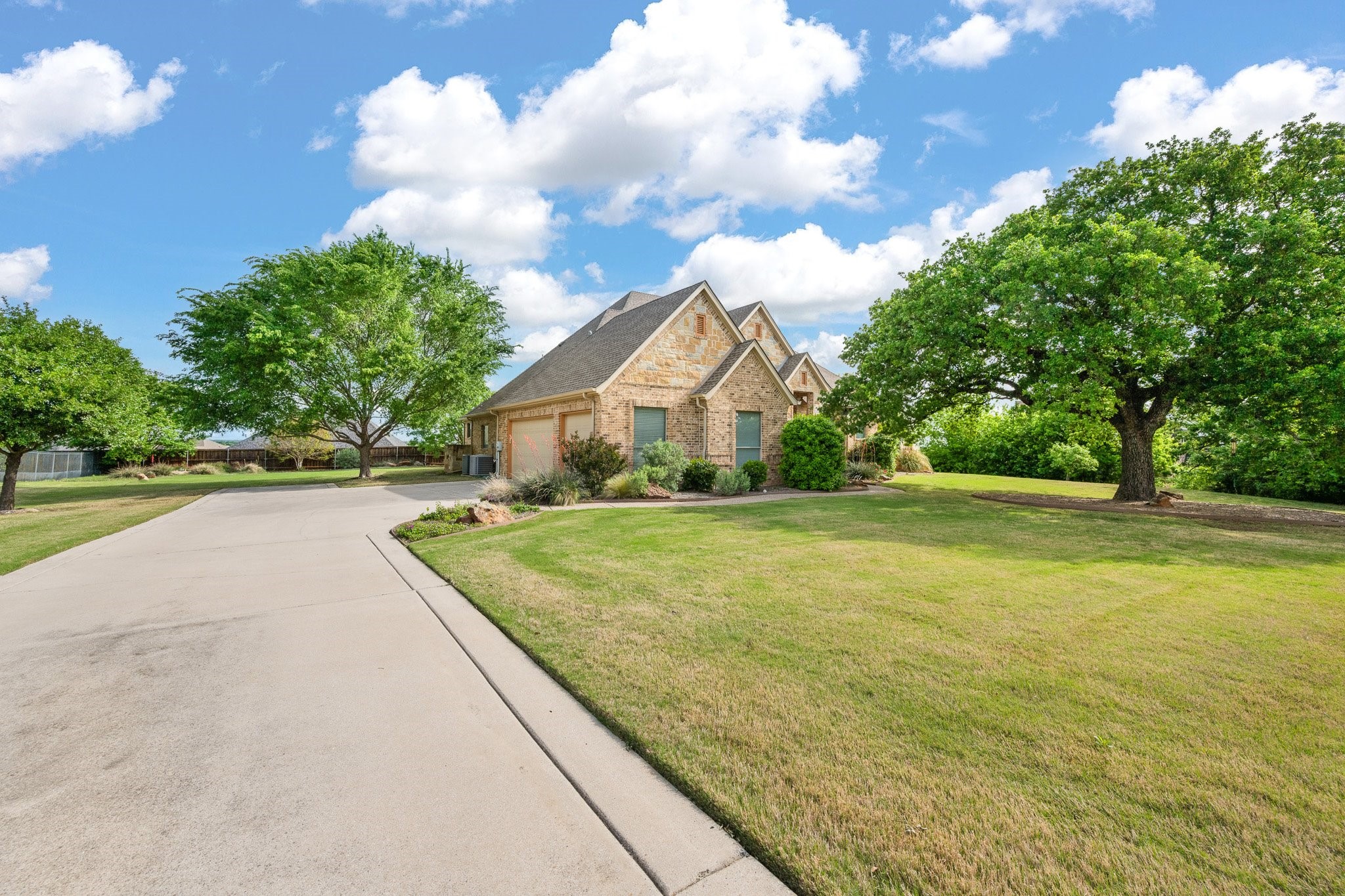 608 Elm Hill Boulevard Burleson TX 76028