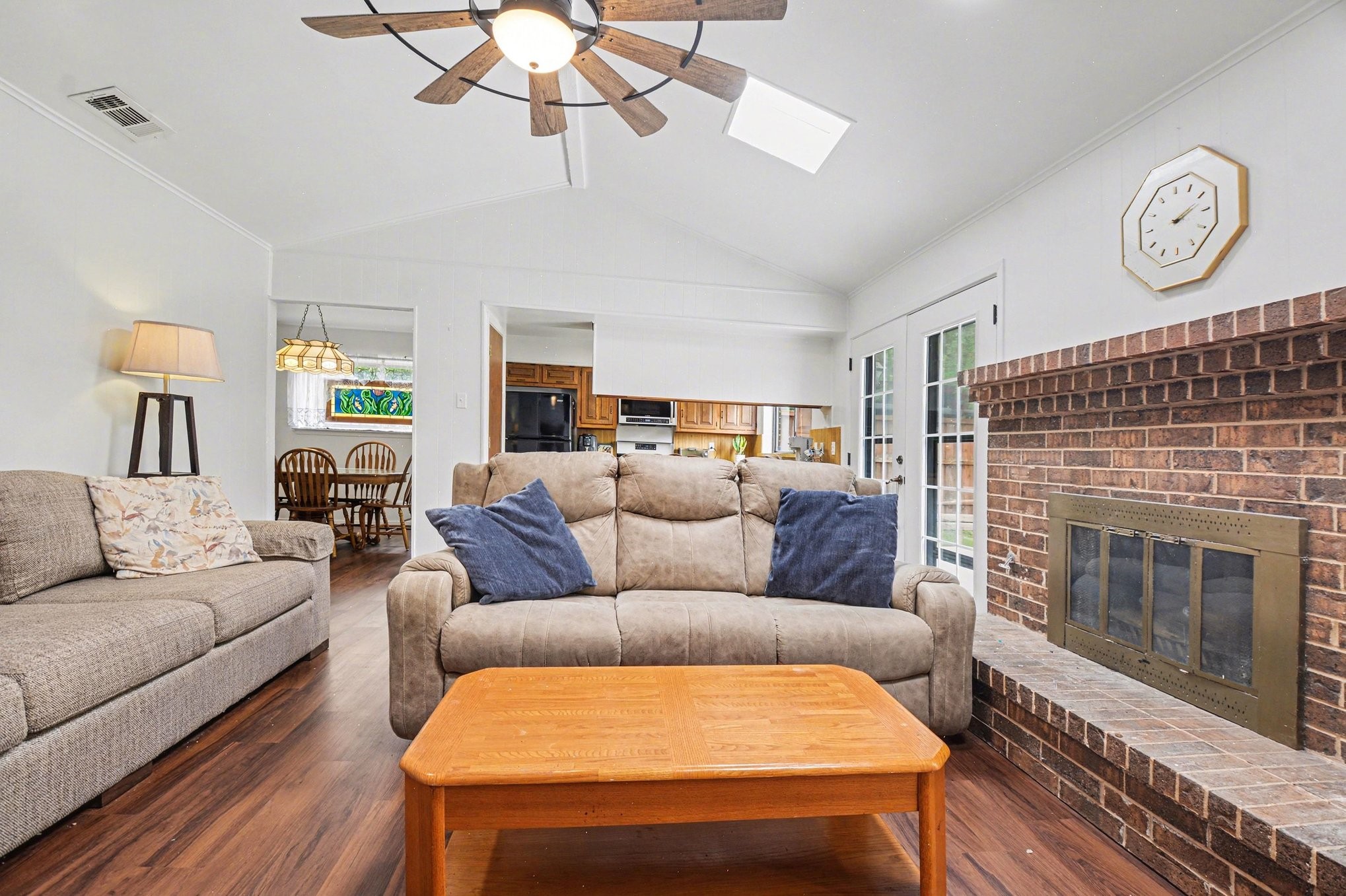 1738 Glouchester Drive Garland TX 75044