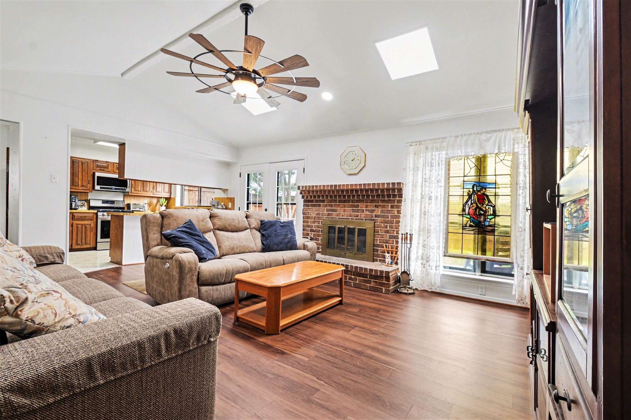 1738 Glouchester Drive Garland TX 75044