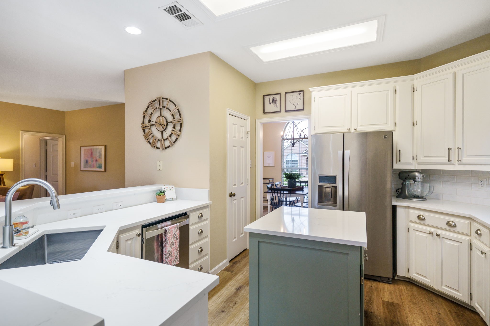 4049 Brazos Drive Carrollton TX 75007