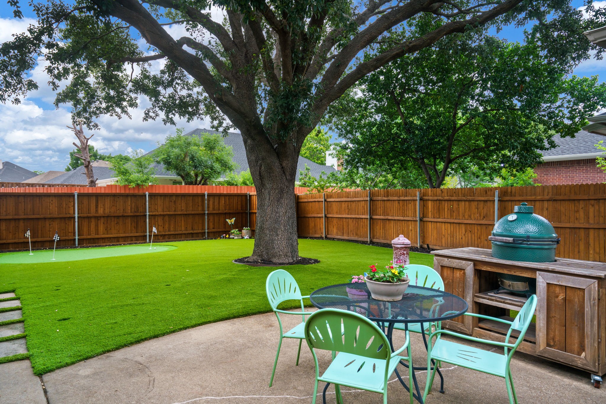 4049 Brazos Drive Carrollton TX 75007