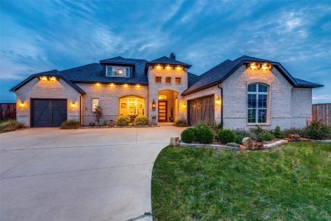 1405 Taylor Court Gunter TX 75058