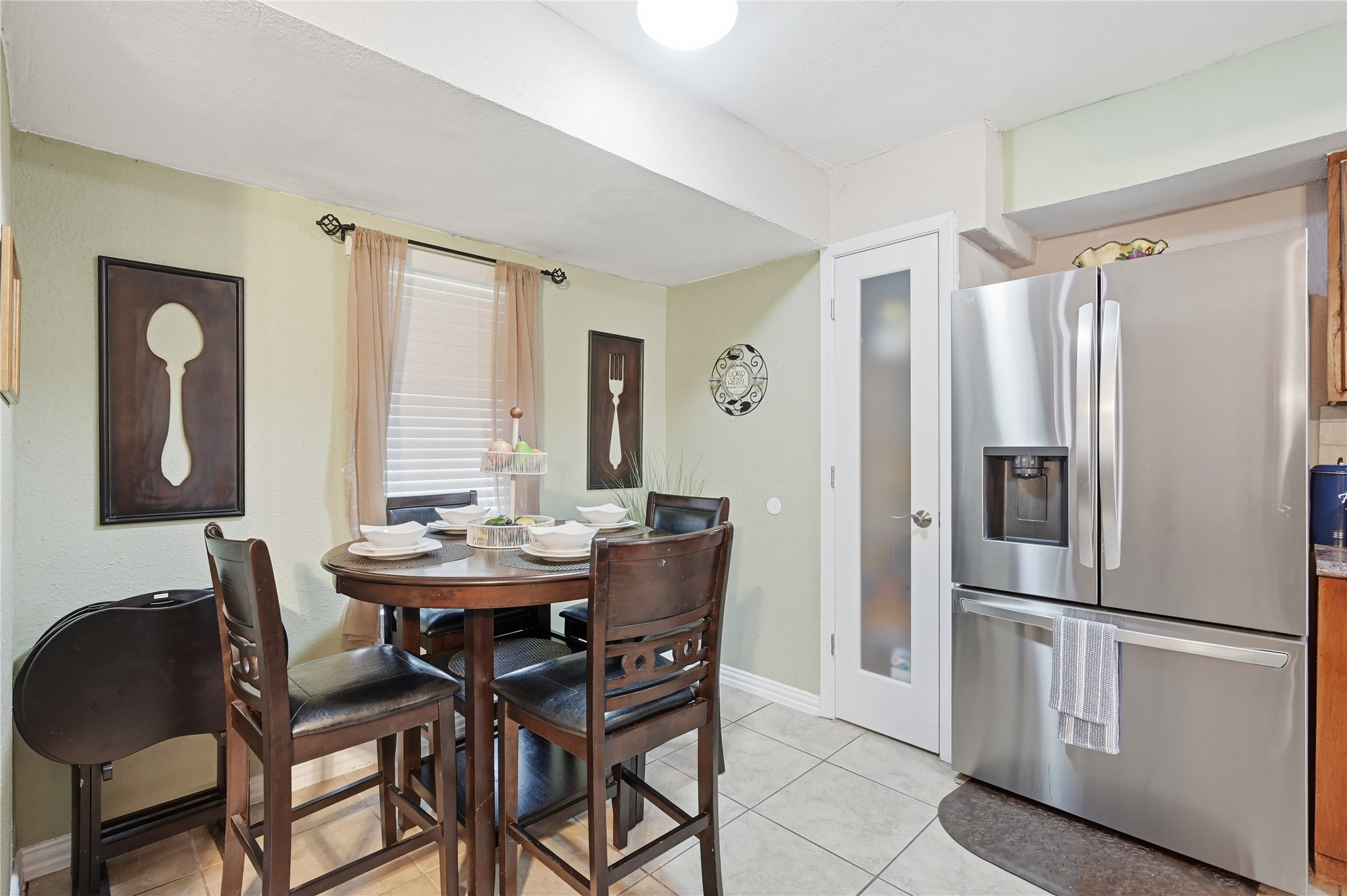 6805 Wagonet Road Forest Hill TX 76140