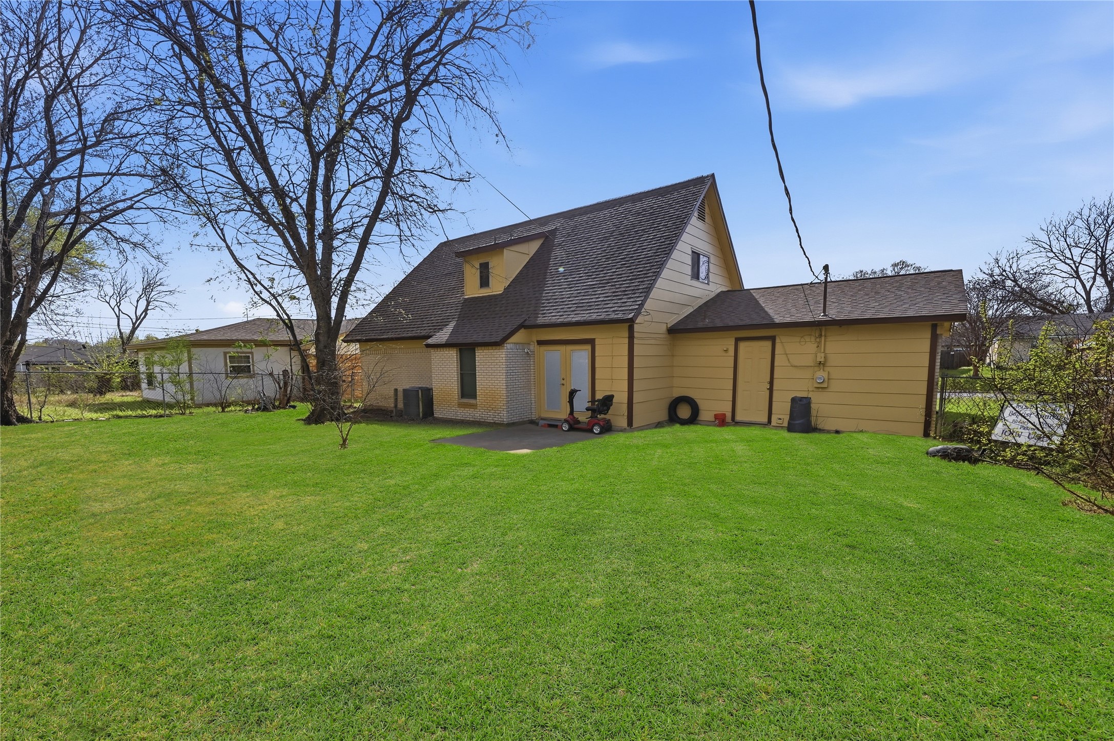 6805 Wagonet Road Forest Hill TX 76140