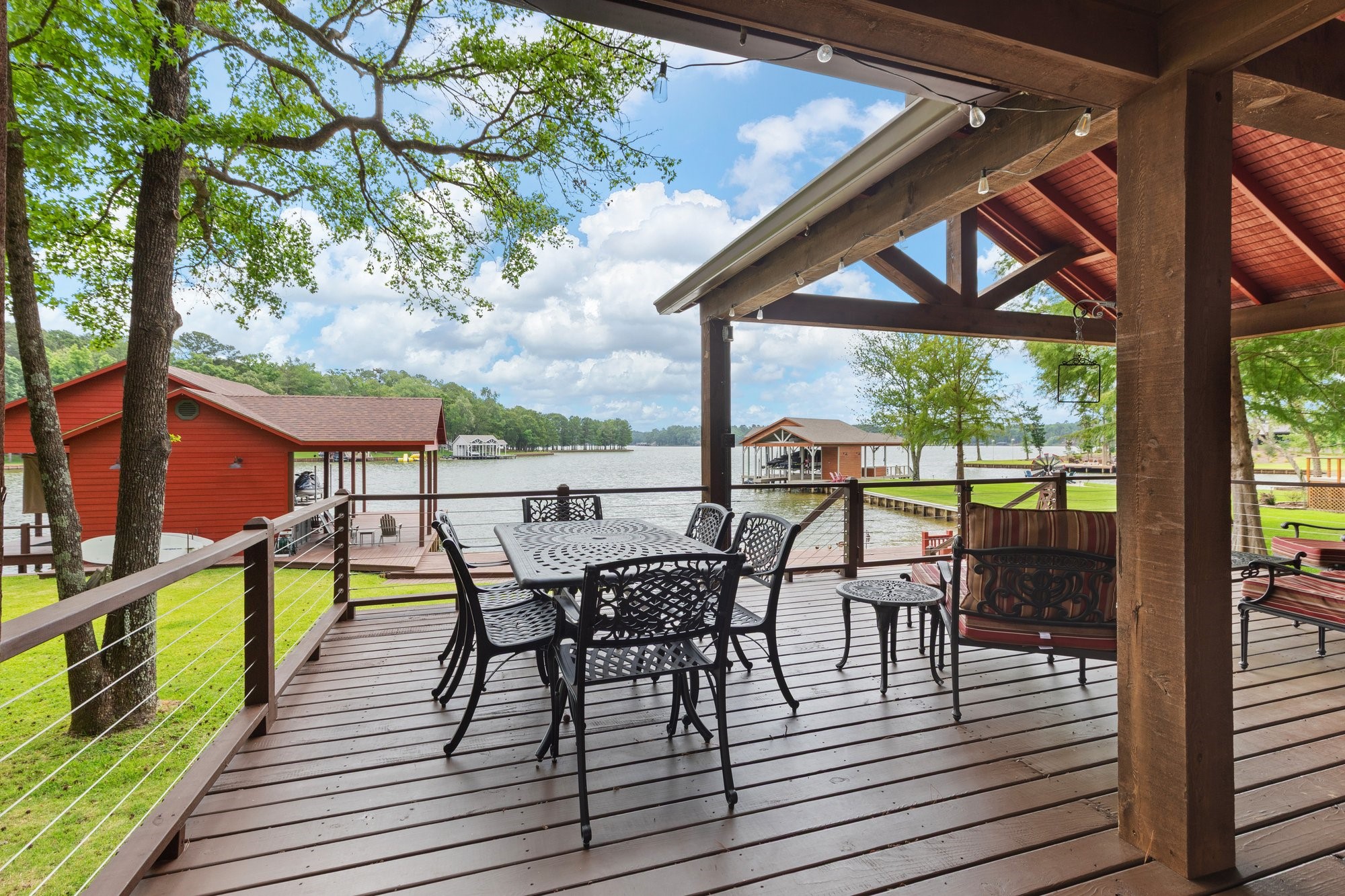 307 King Laurence Court Scroggins TX 75480