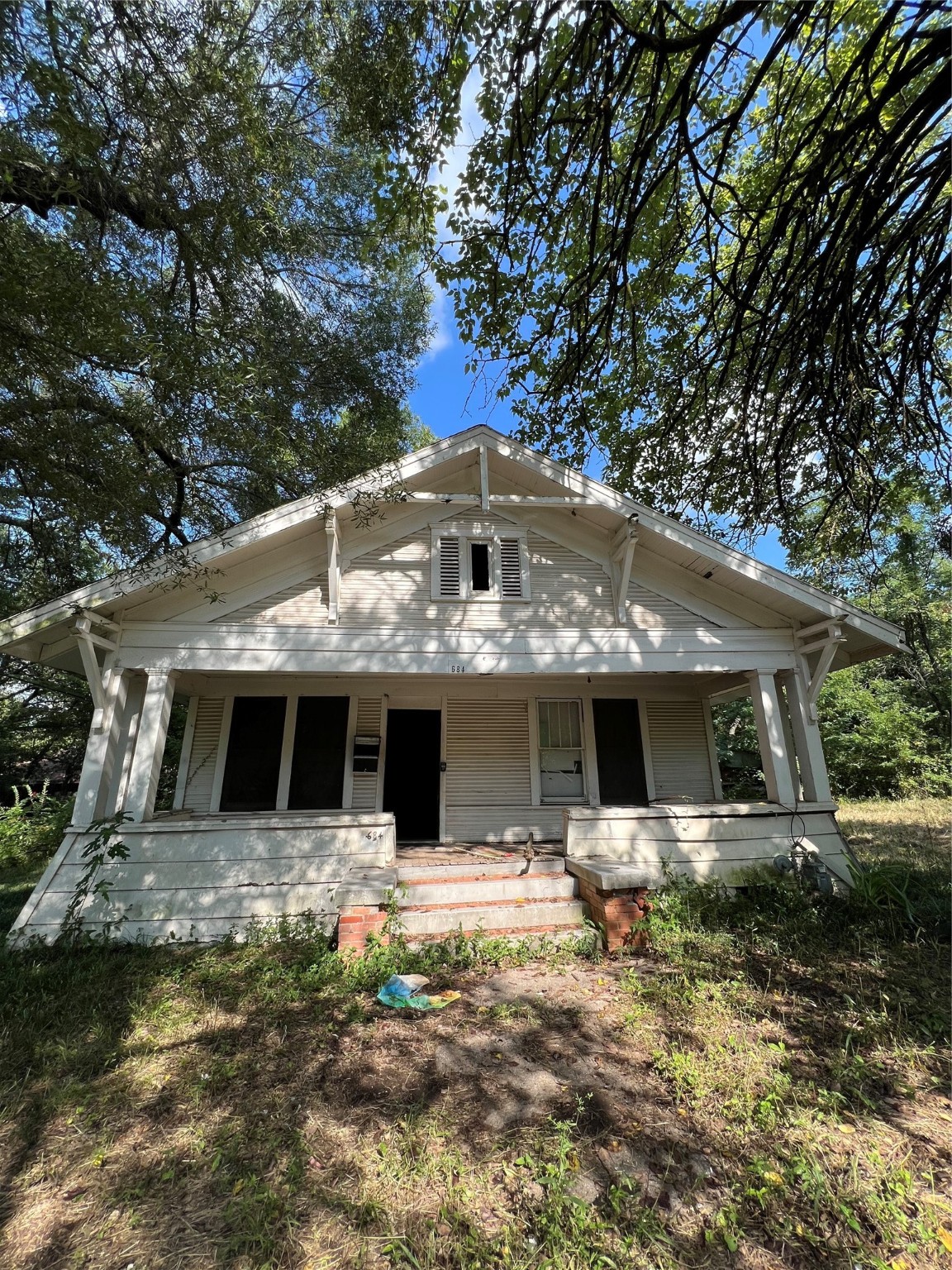 684 5th Street NW Paris TX 75460