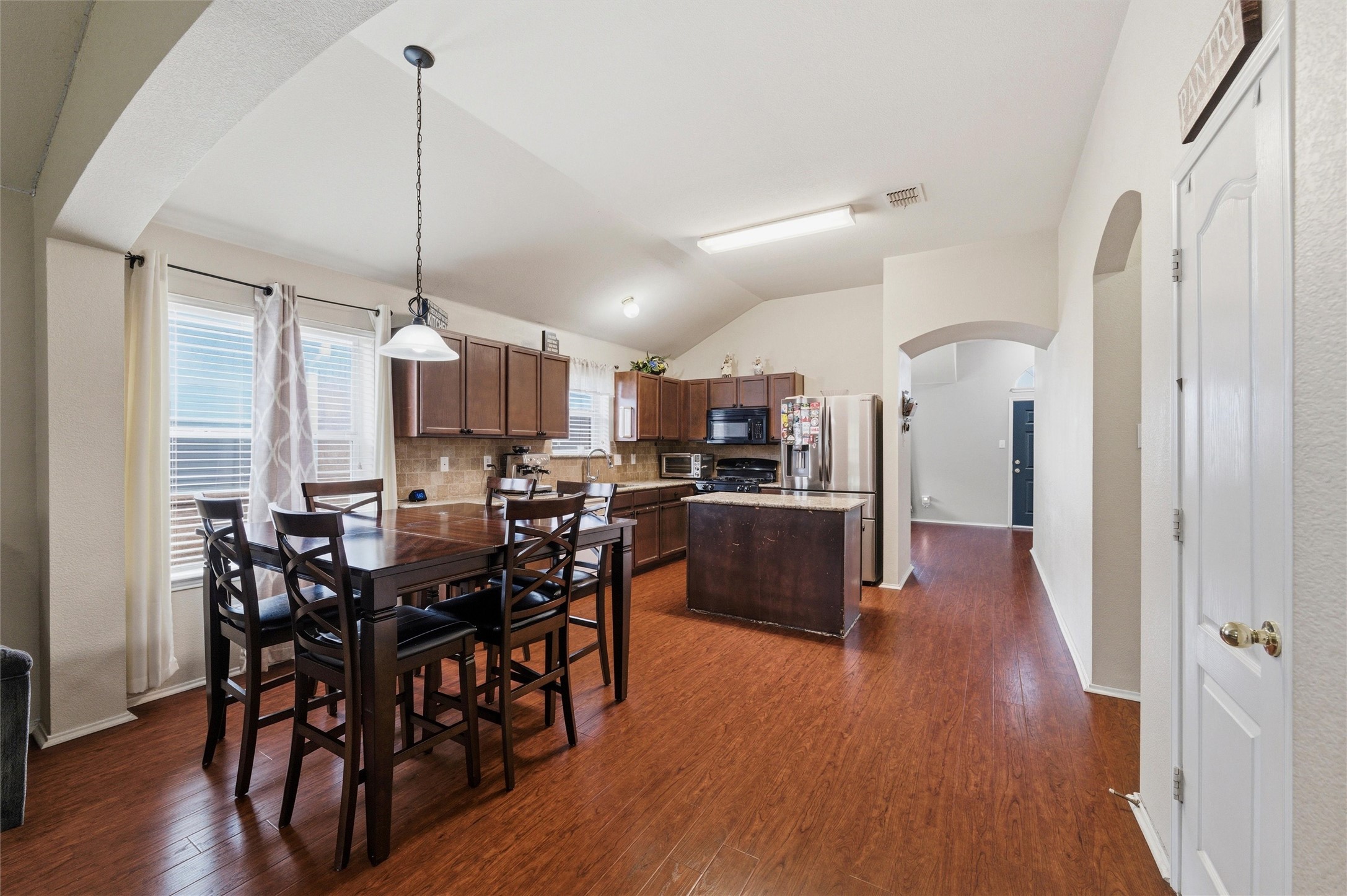 646 Tabasco Trail Arlington TX 76002