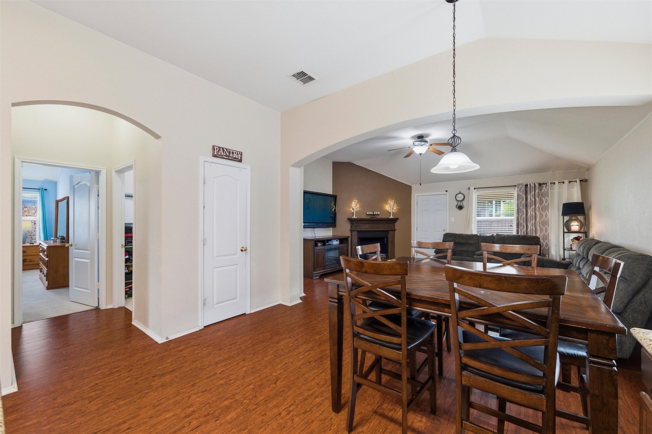 646 Tabasco Trail Arlington TX 76002