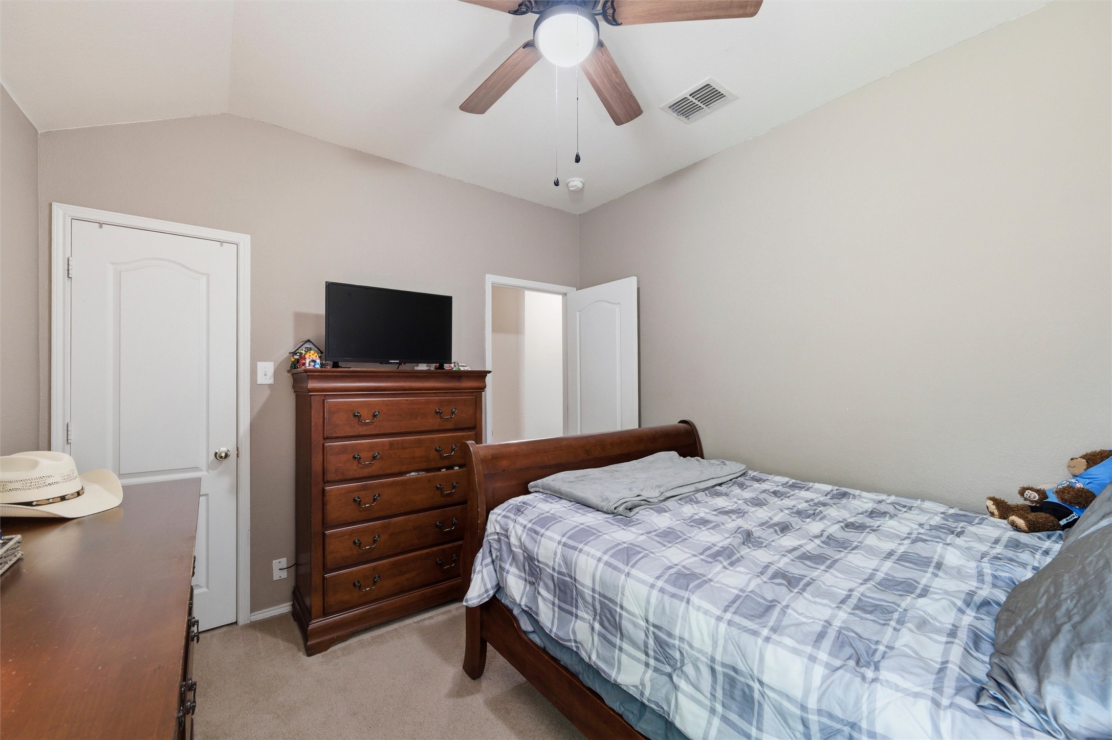 646 Tabasco Trail Arlington TX 76002