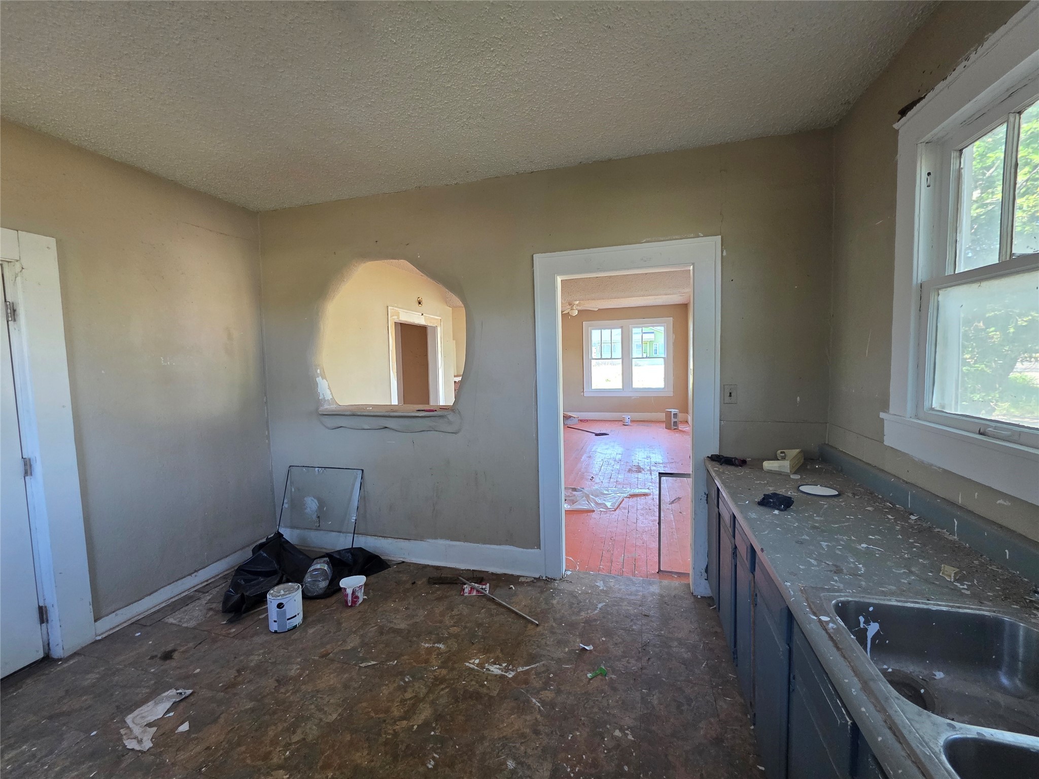 1100 E Walker Street Breckenridge TX 76424