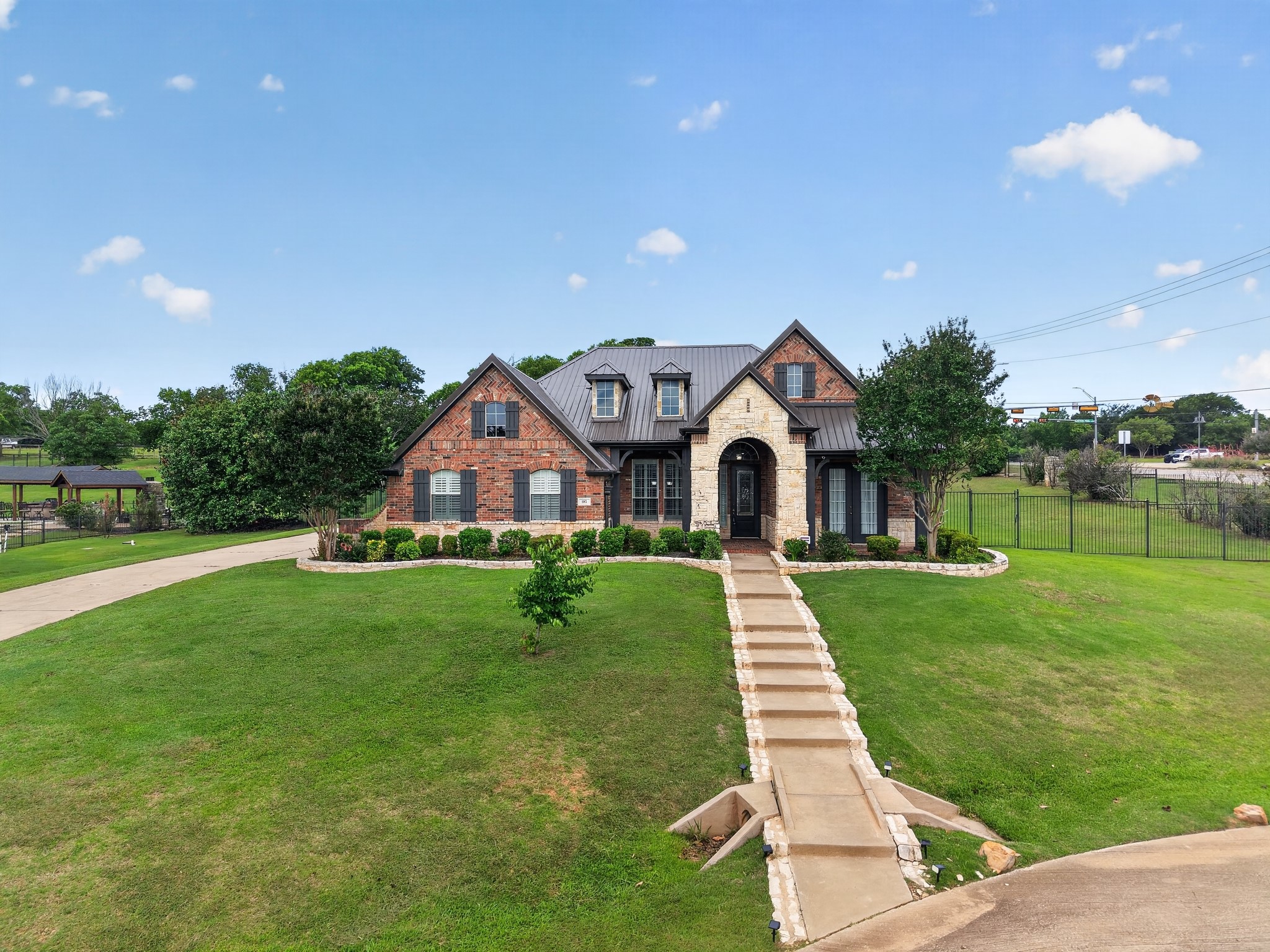 102 W Carruth Lane Double Oak TX 75077