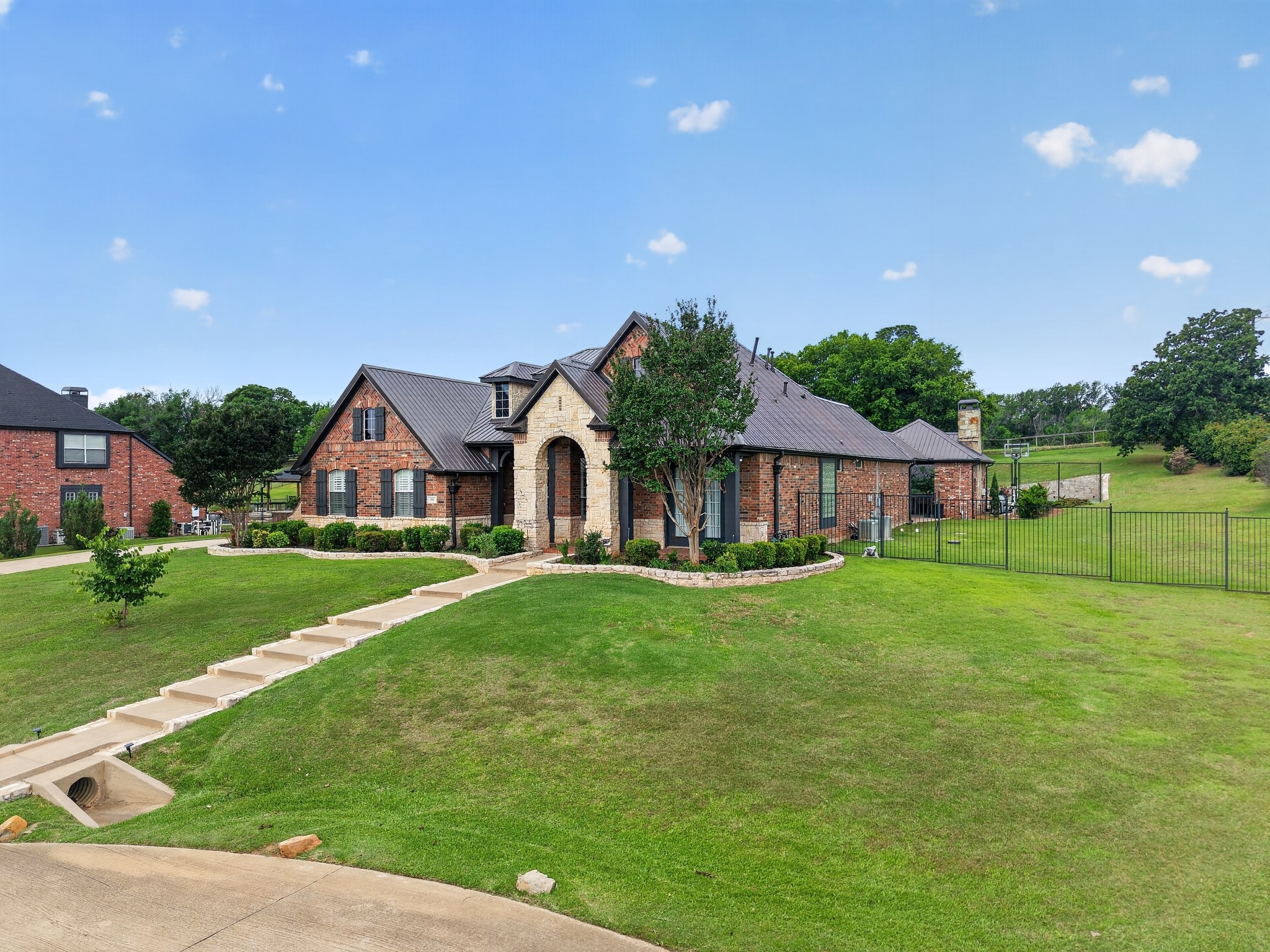 102 W Carruth Lane Double Oak TX 75077