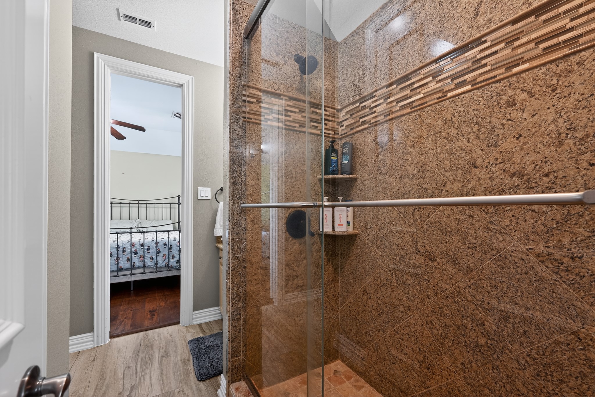 102 W Carruth Lane Double Oak TX 75077