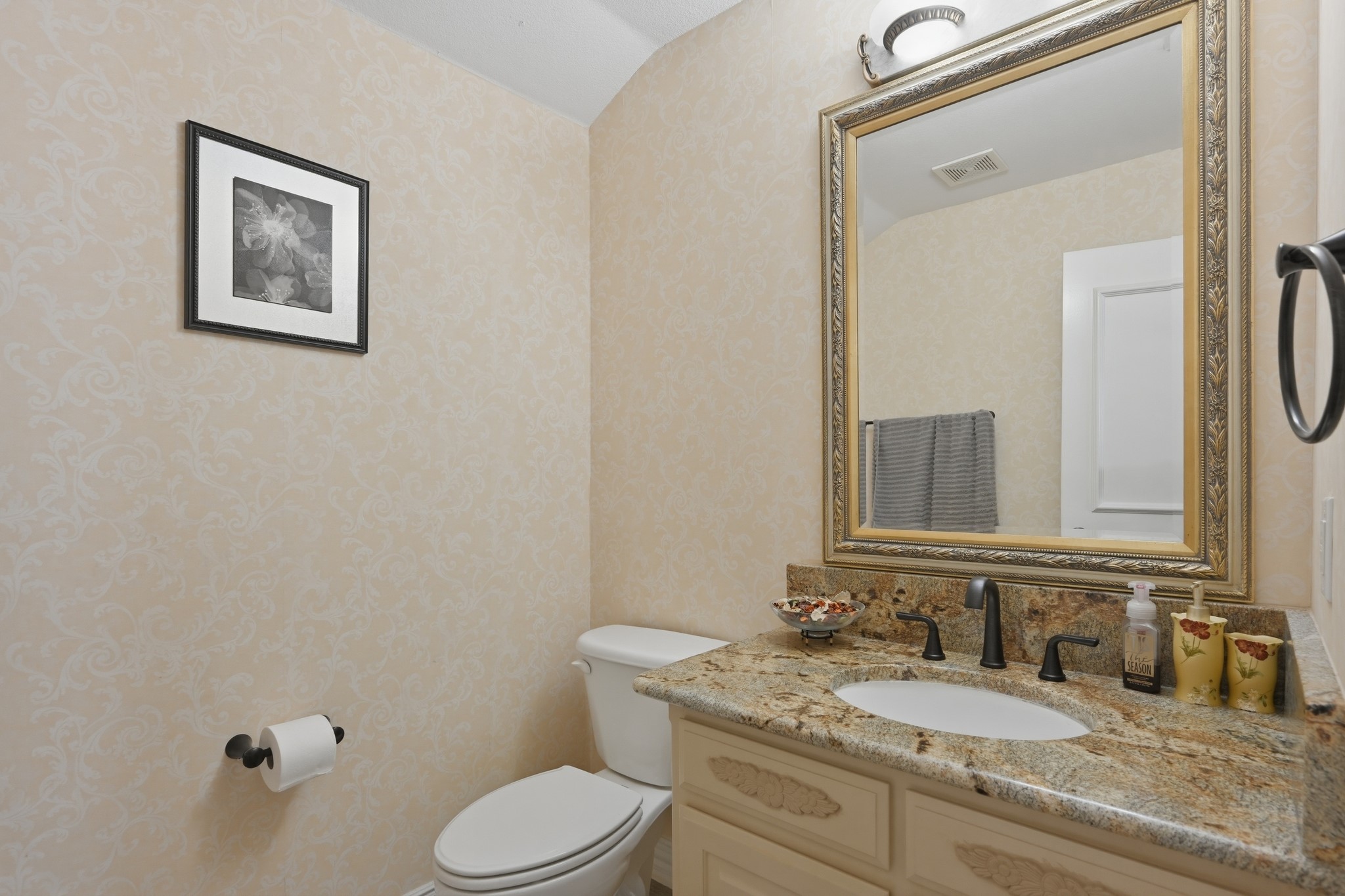 102 W Carruth Lane Double Oak TX 75077