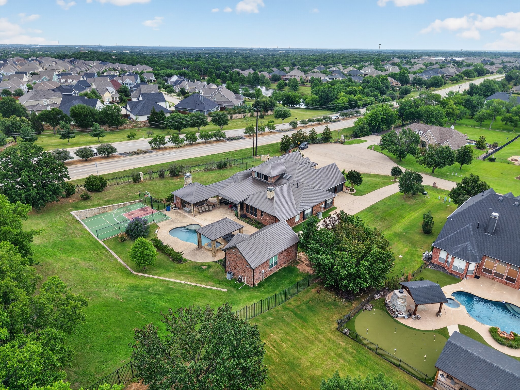 102 W Carruth Lane Double Oak TX 75077