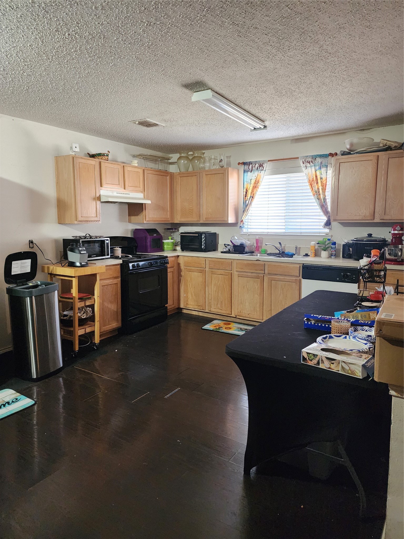 7818 Jubilant Drive Dallas TX 75237