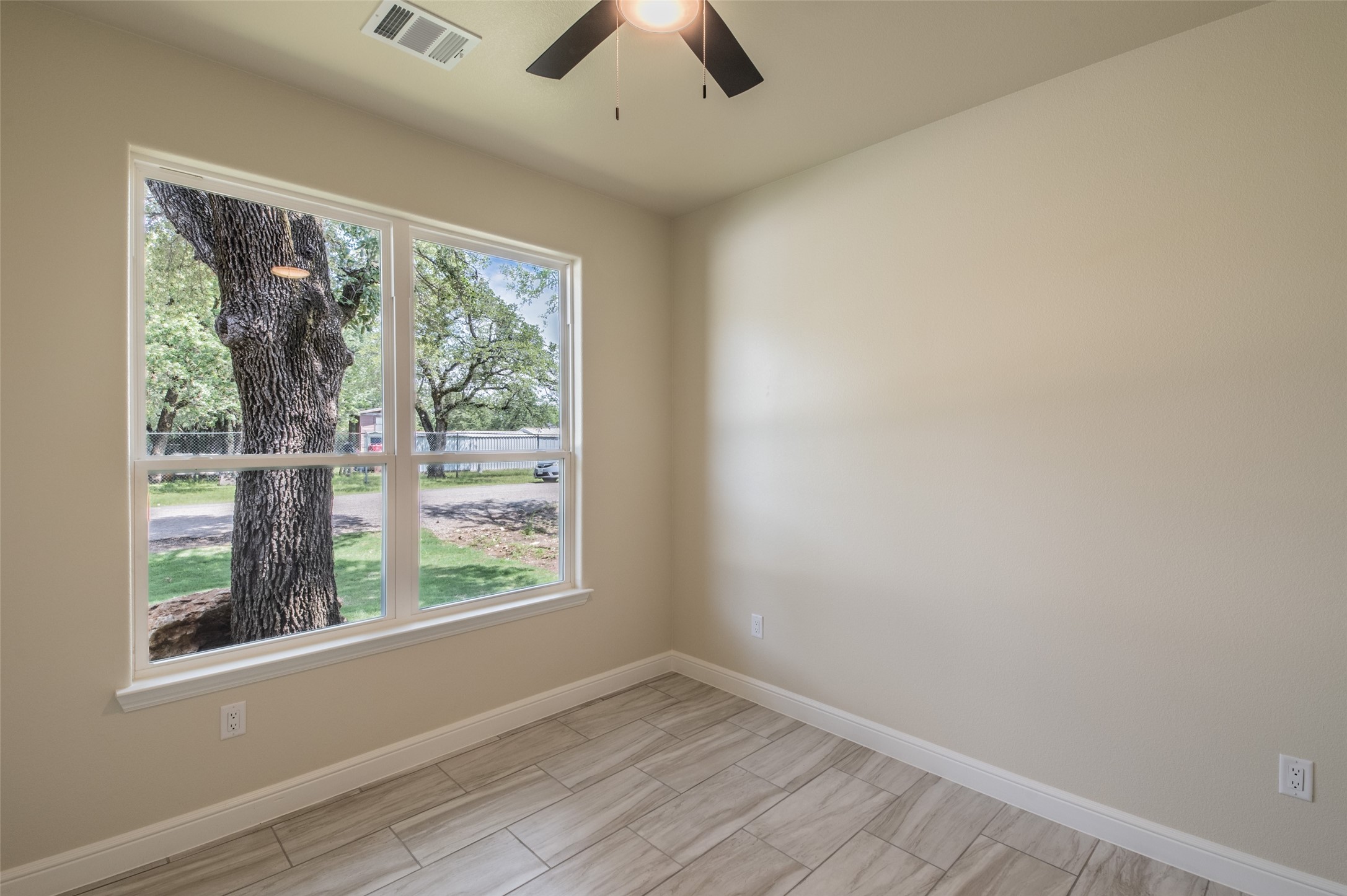 2719 Sycamore Court Granbury TX 76048