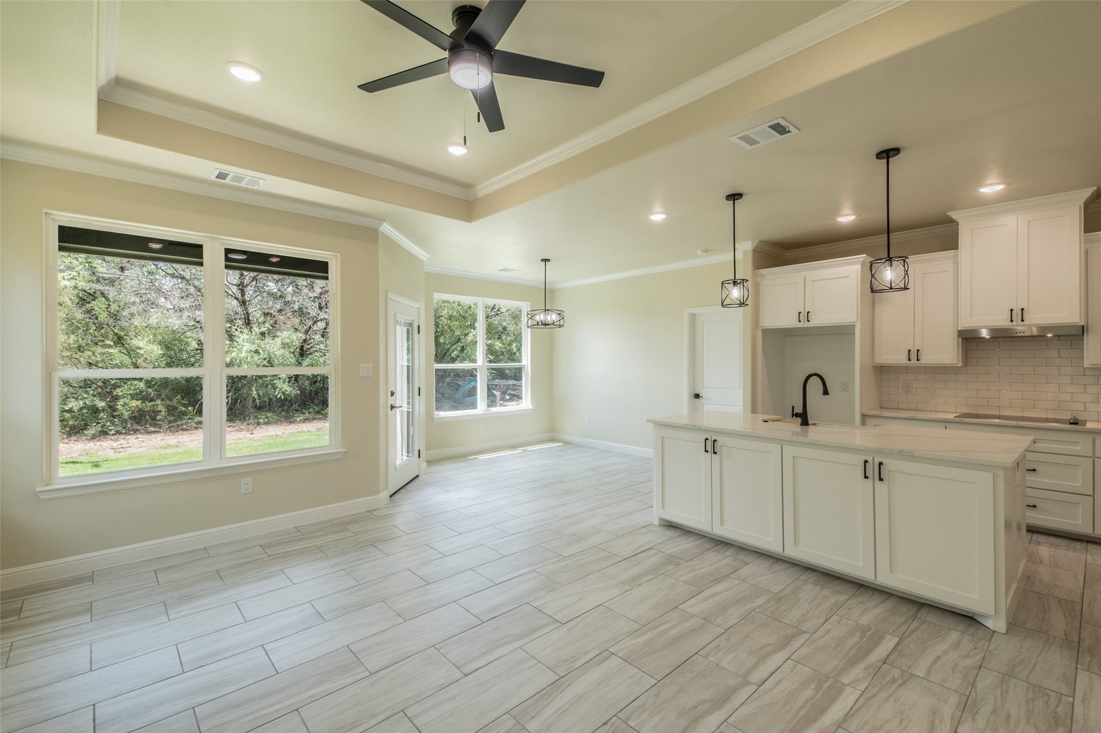 2719 Sycamore Court Granbury TX 76048