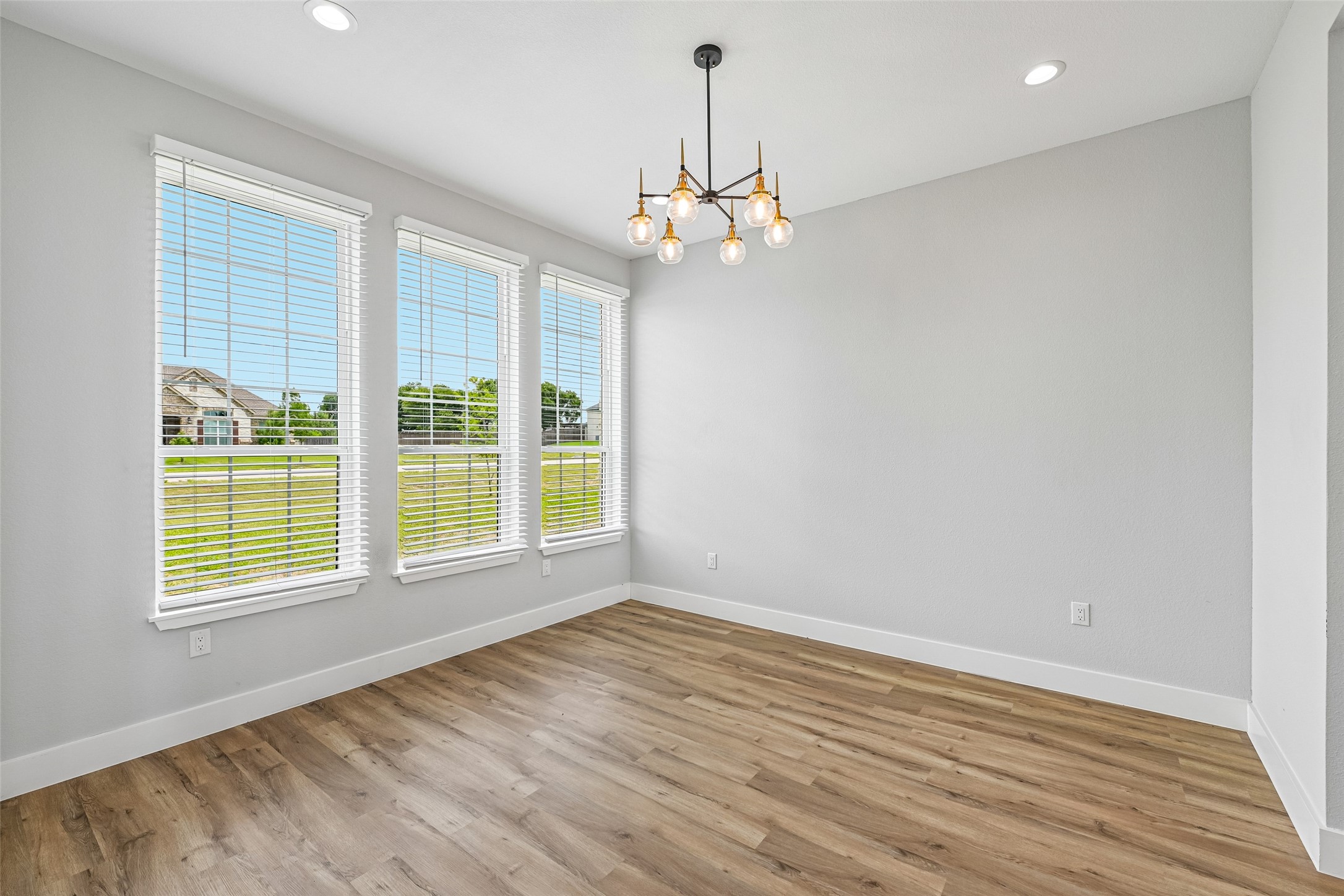681 Davenport Drive Waxahachie TX 75167