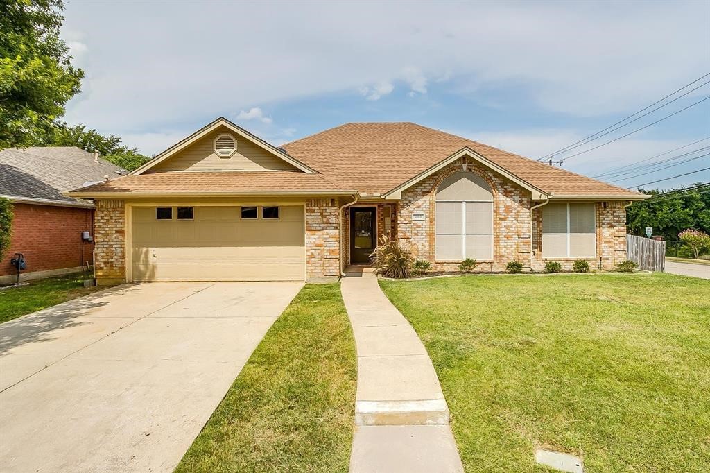 2100 Field Lane Mansfield TX 76063