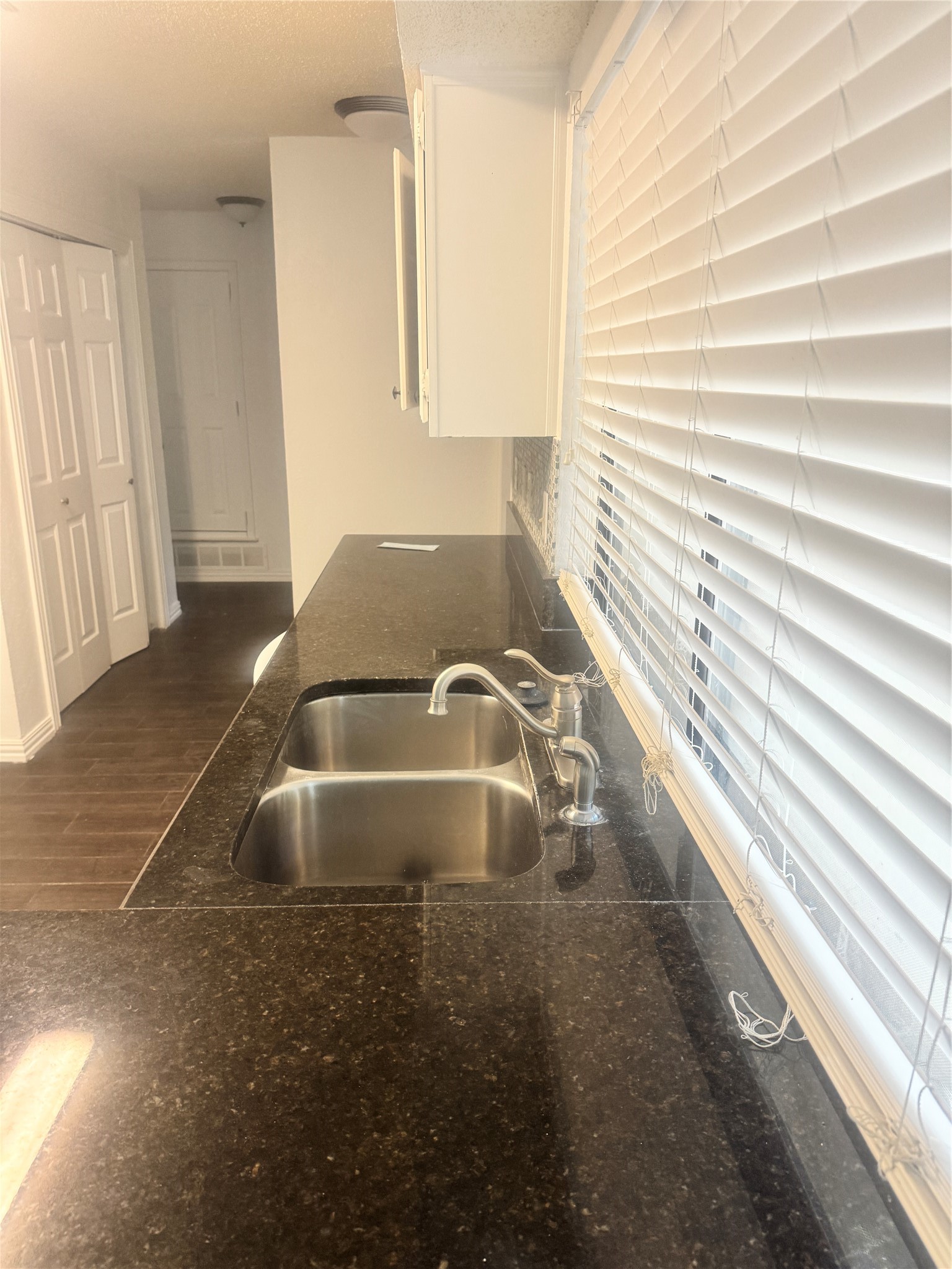 2301 Holly Drive Euless TX 76039