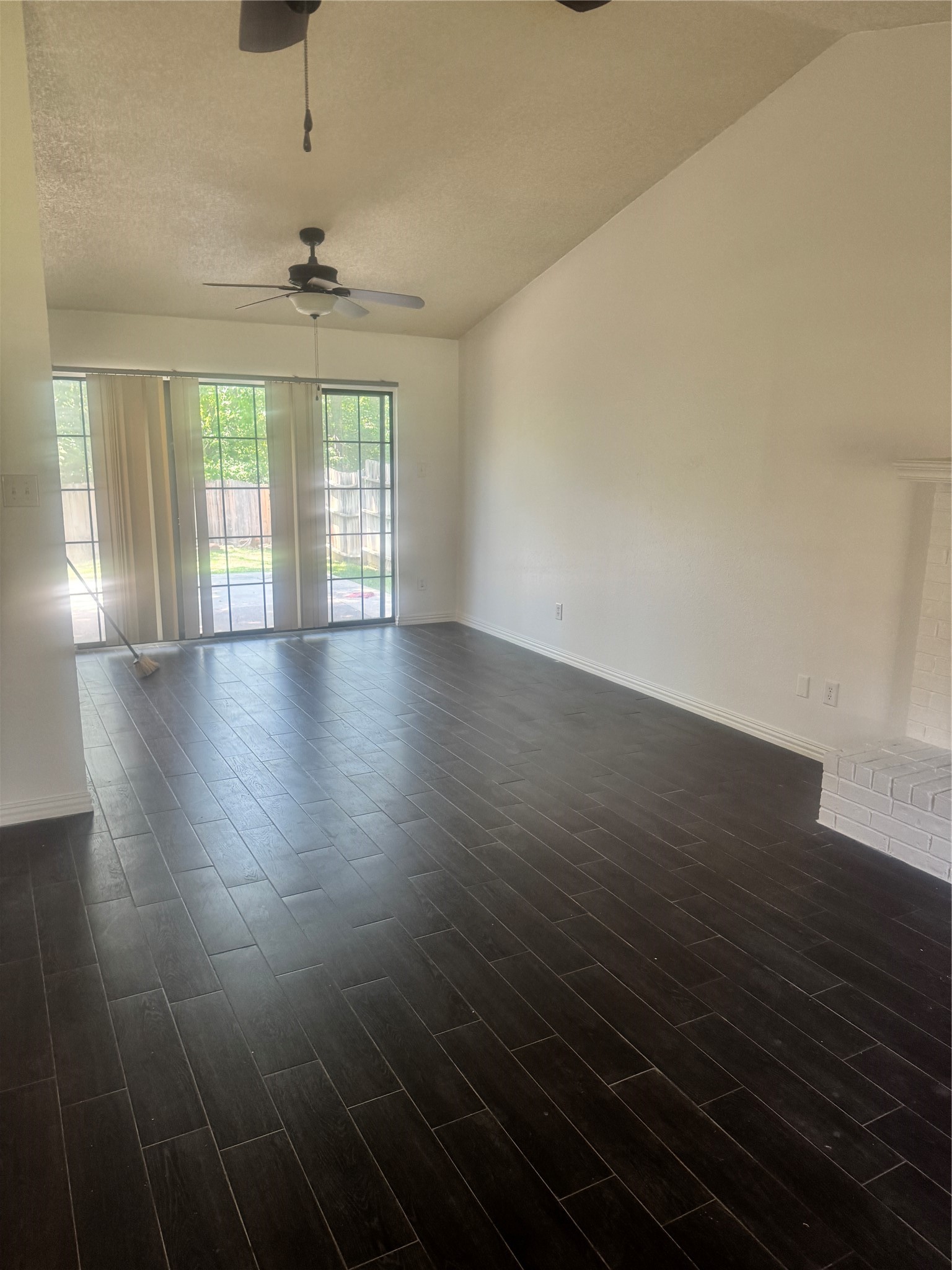 2301 Holly Drive Euless TX 76039