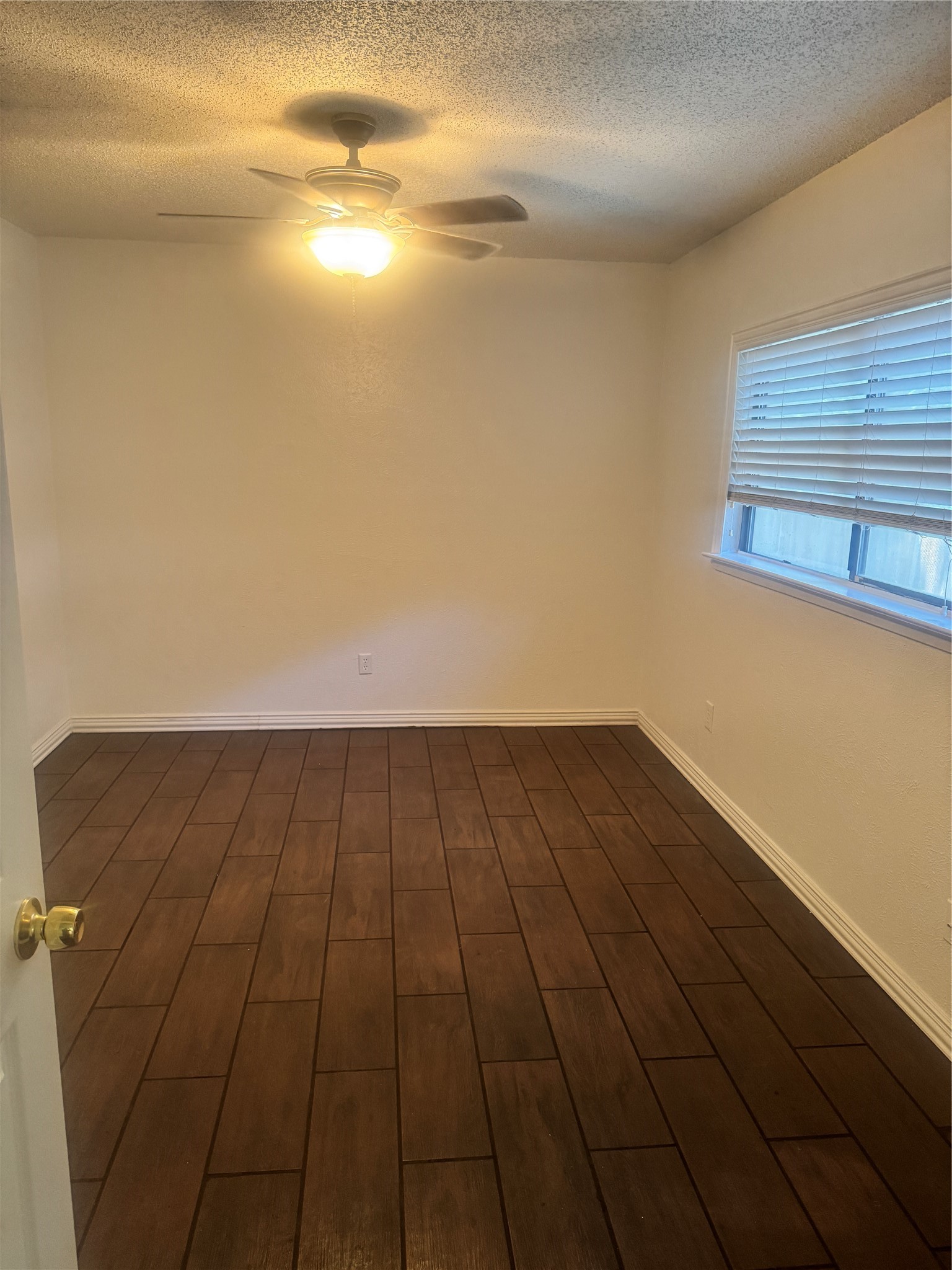 2301 Holly Drive Euless TX 76039