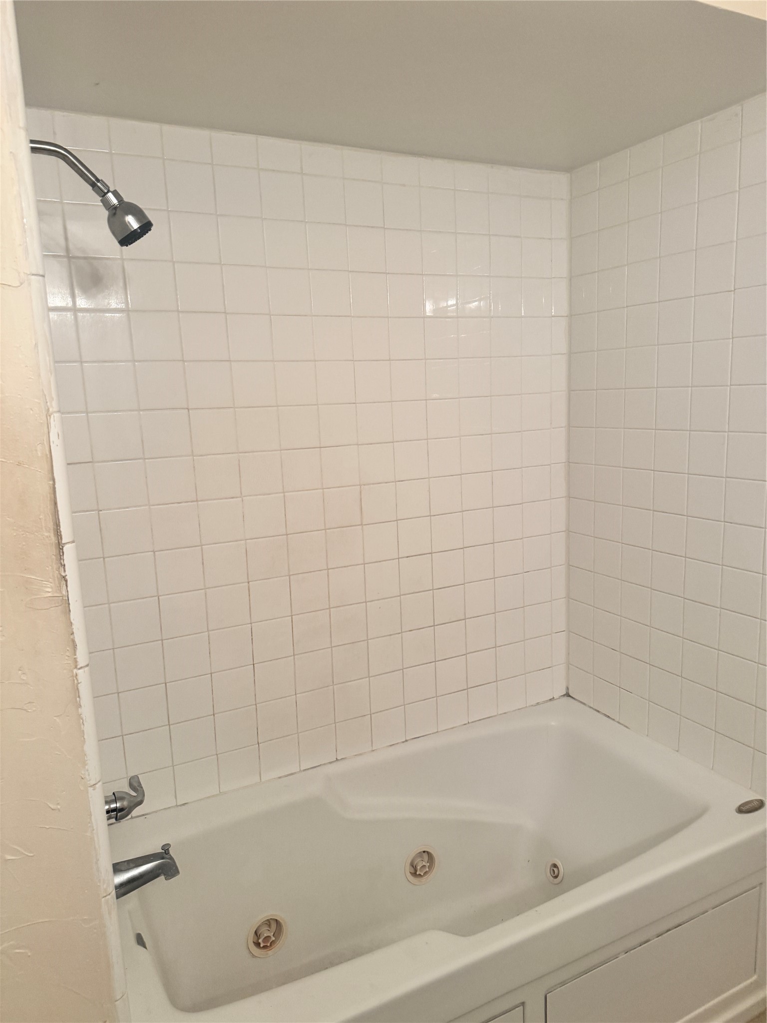 2301 Holly Drive Euless TX 76039