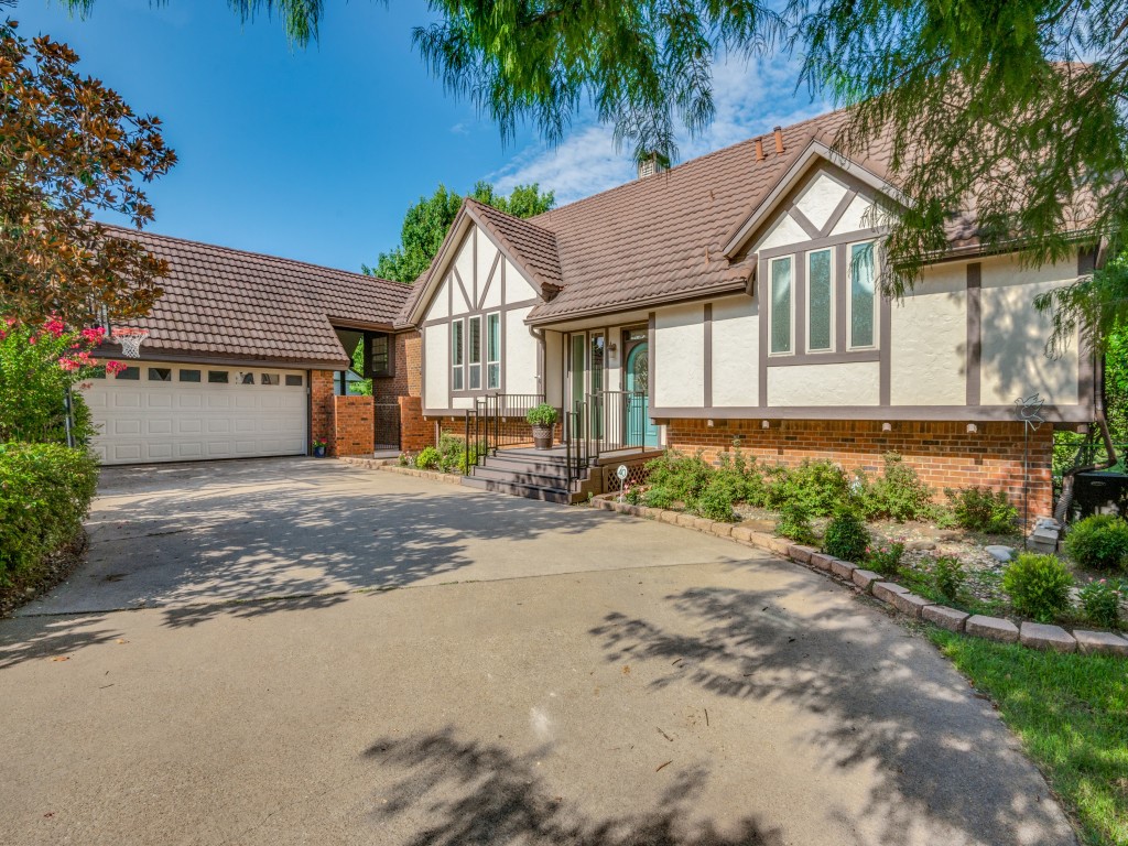 3313 Hidalgo Street Irving TX 75062