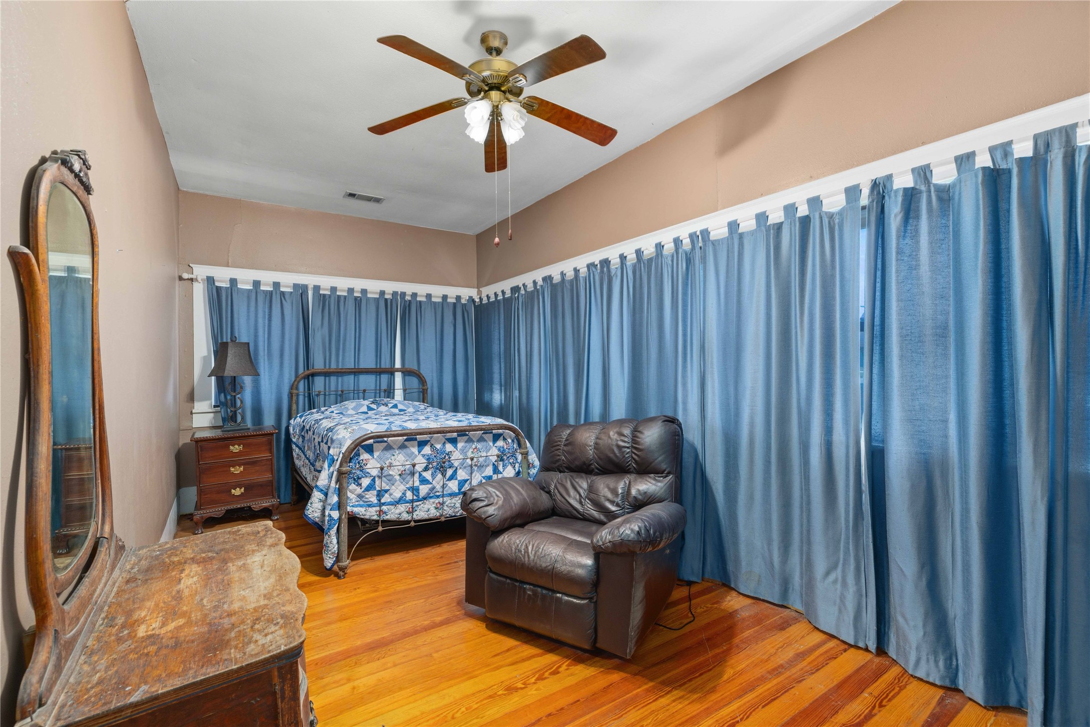701 4th Street Goldthwaite TX 76844