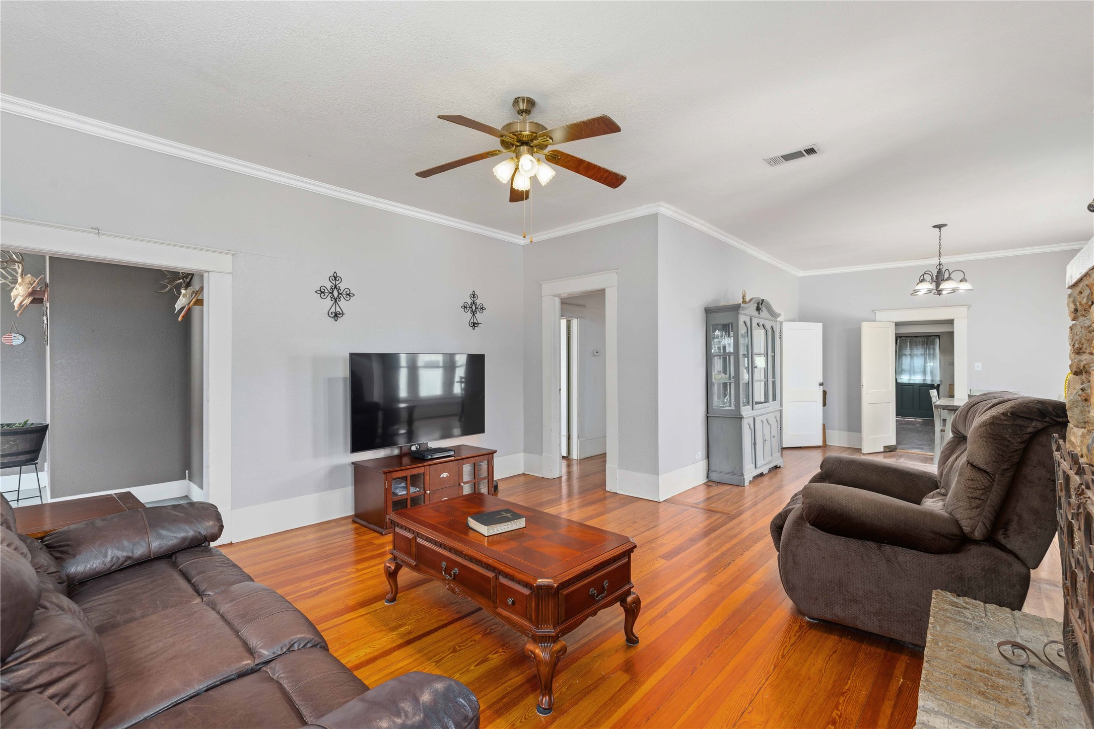 701 4th Street Goldthwaite TX 76844