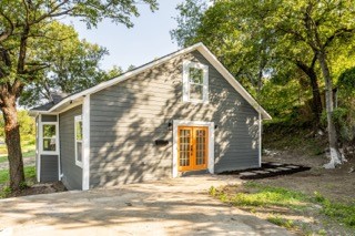 1322 Hutchins Avenue Dallas TX 75203