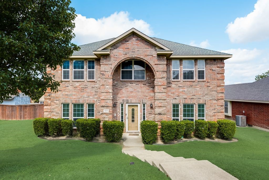 523 Round Rock Drive Desoto TX 75115