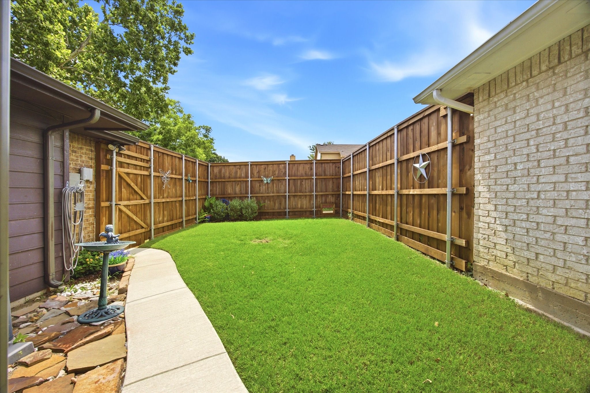412 Seminary Ridge Mesquite TX 75149