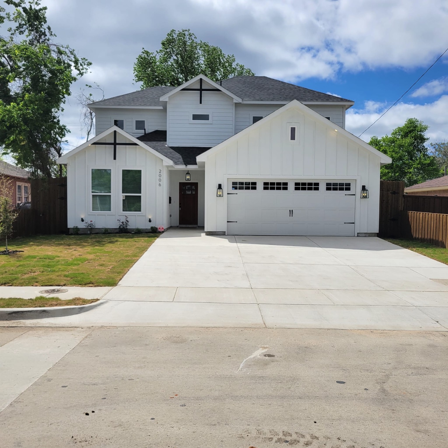 2006 Mcbroom Street Dallas TX 75212