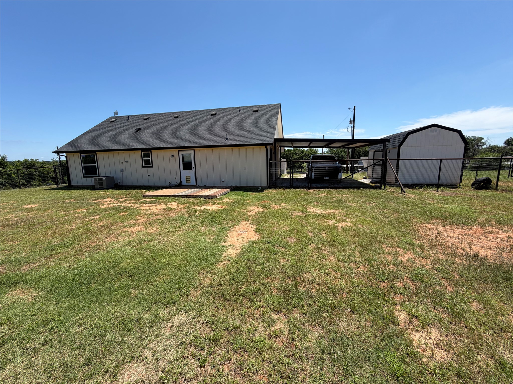 109 Spruce Tree Court Poolville TX 76487
