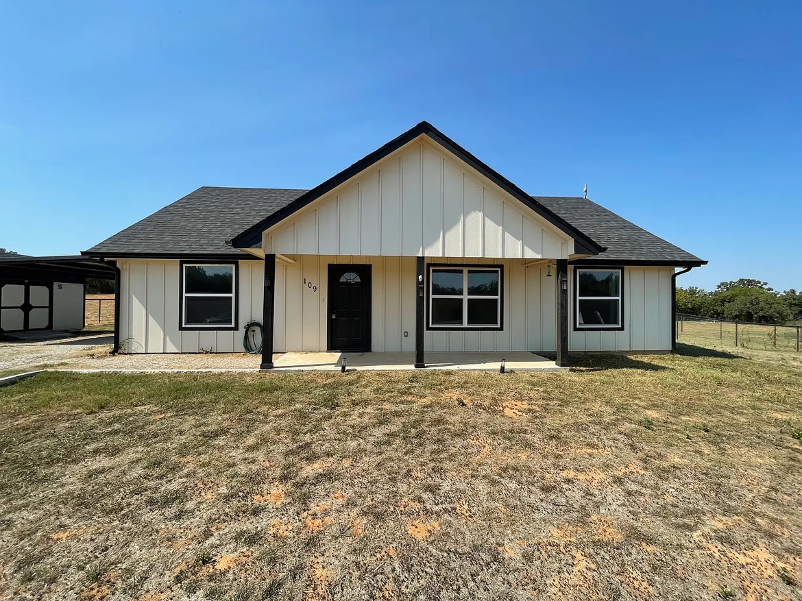 109 Spruce Tree Court Poolville TX 76487
