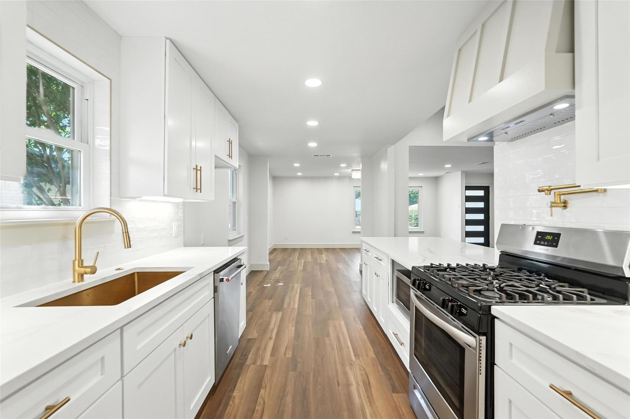 8570 Sweetwood Drive Dallas TX 75228