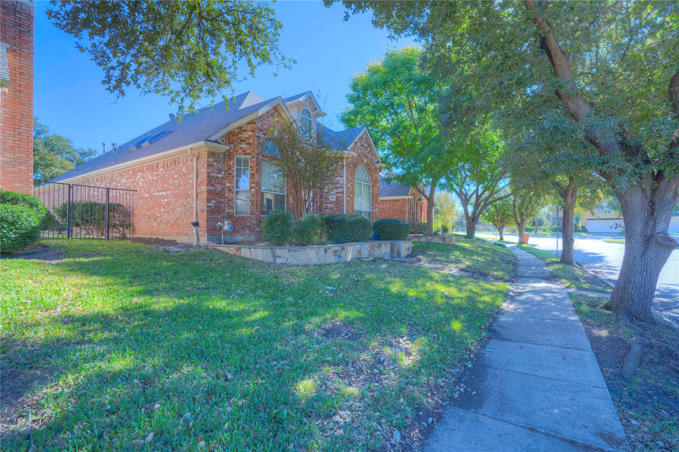 9504 Rodeo Drive Irving TX 75063