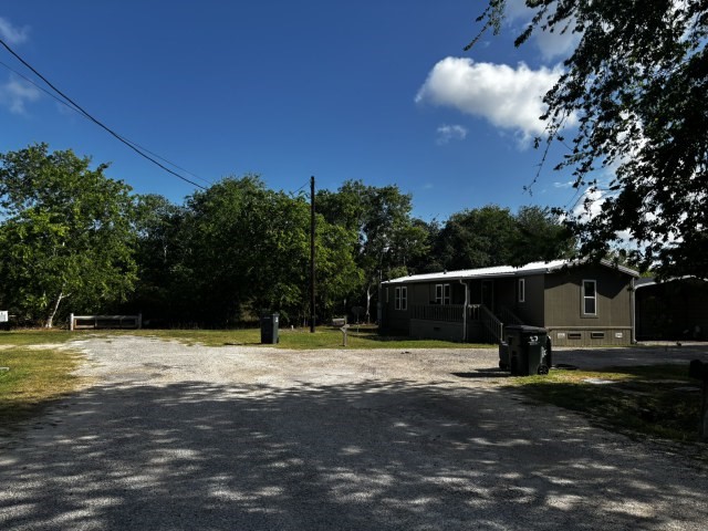 122 Rosa Street Edna TX 77957