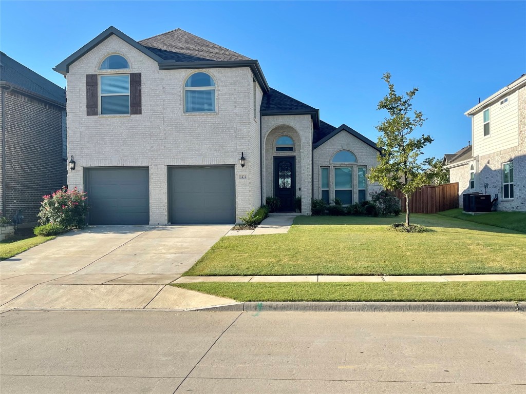 1424 Hodge Street Mckinney TX 75071