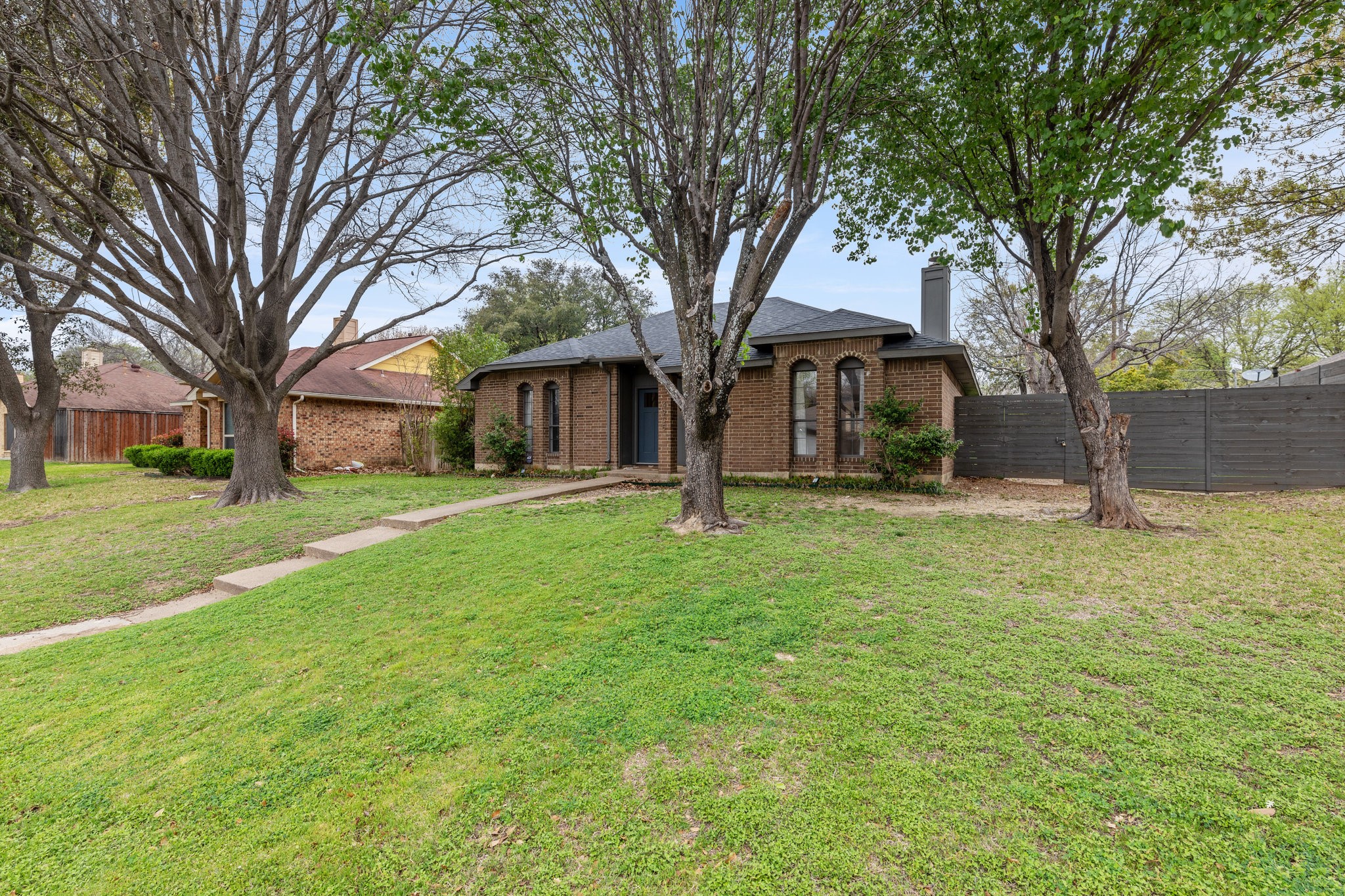 4955 Hollow Ridge Road Dallas TX 75227