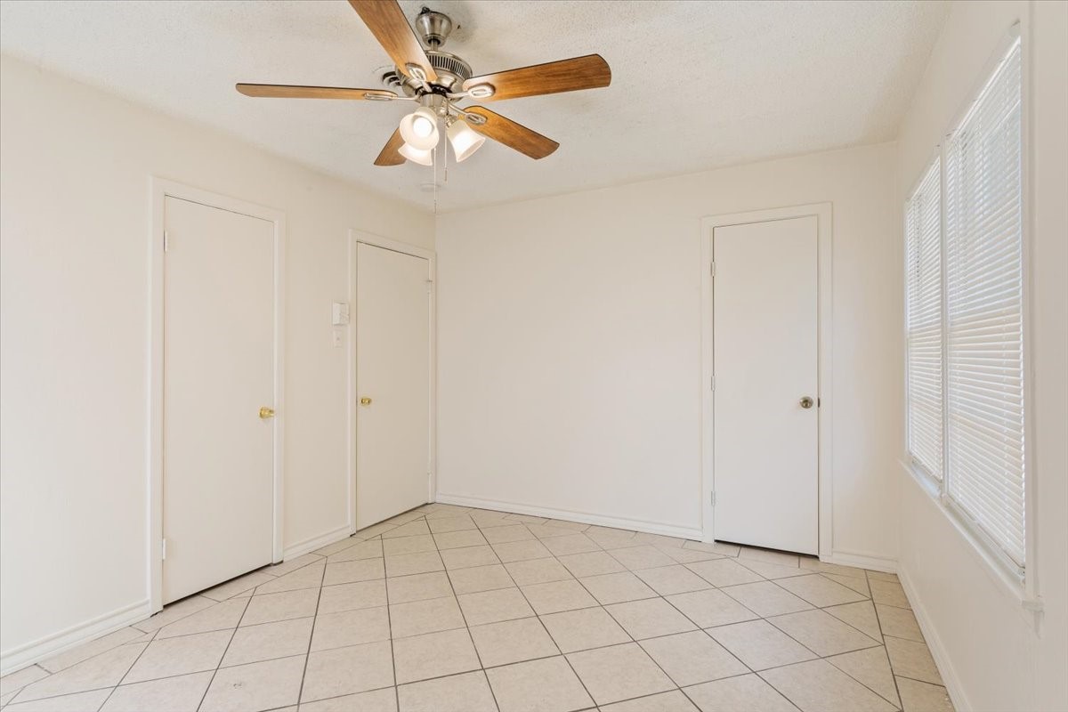 2424 S 26th Street Waco TX 76706