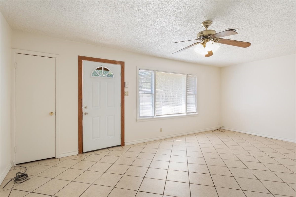 2424 S 26th Street Waco TX 76706